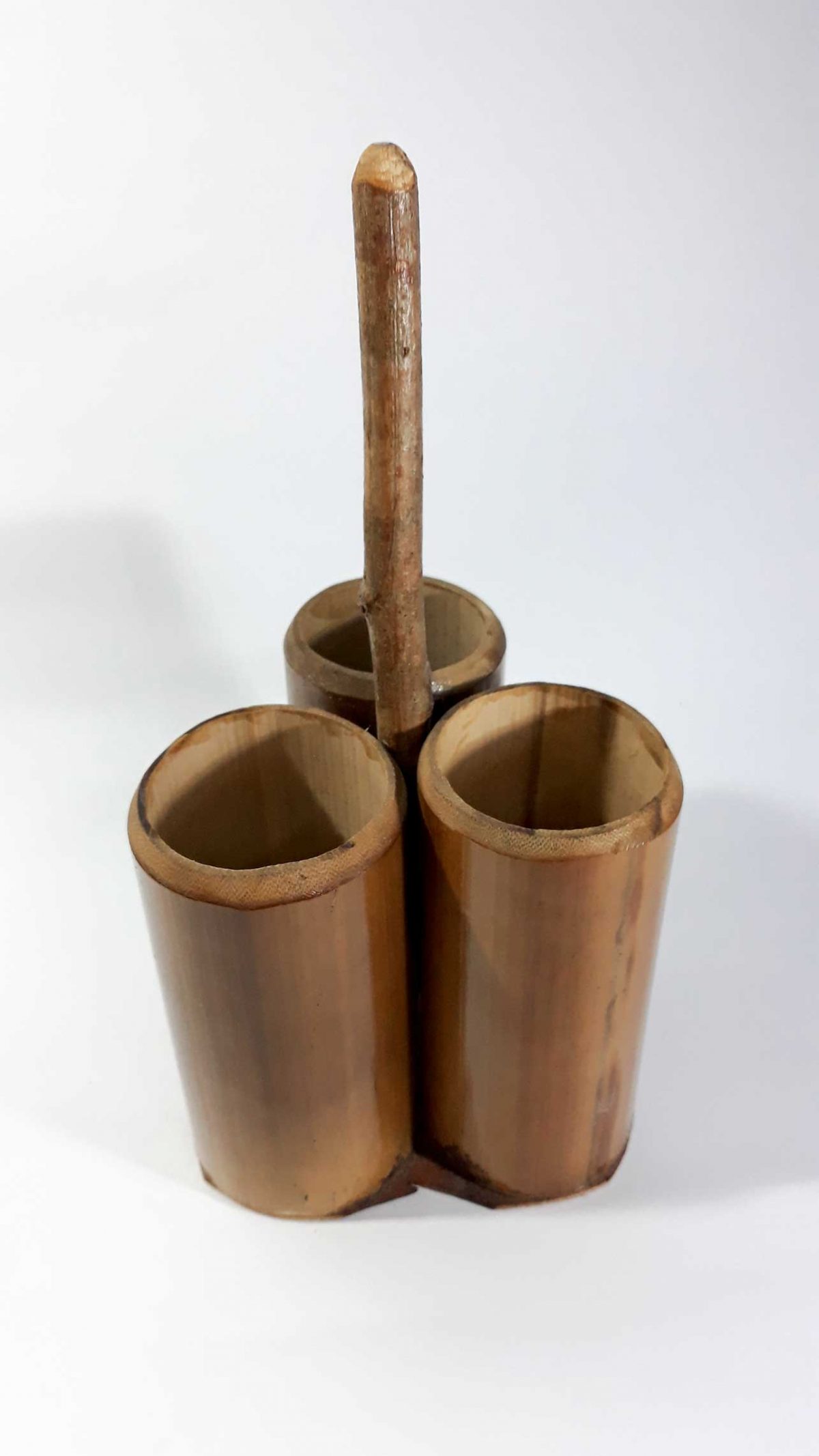 este tipo de artesania con bambu es una mas que puedes recibir a traves de nuestra tienda en linea